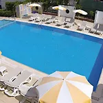 Armas Park 酒店 凯梅尔